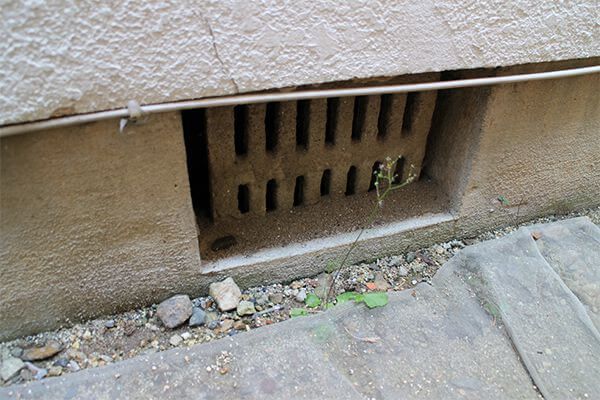 床下の通気口